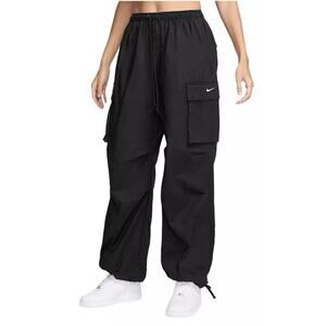 Nike Women's Sportswear Large High-Waisted Streetwear Cargo Pants Black Wind